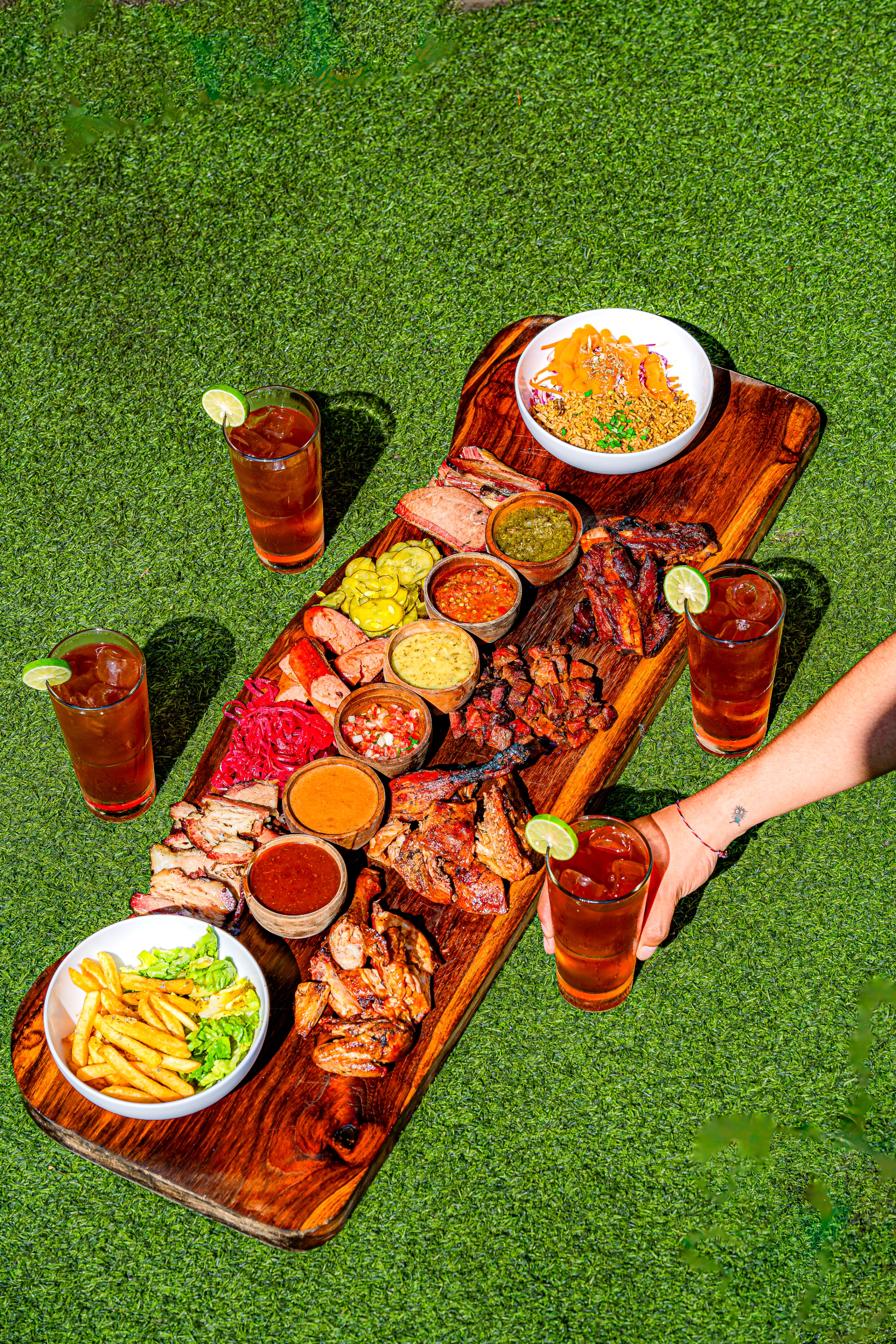 Full smoked sampler platter dan minuman dari FORK BALI.